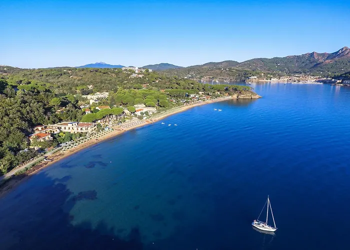 In Just 200 Mt From The 3*