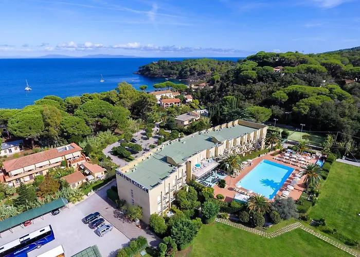 In Just 200 Mt From The 3* Capoliveri