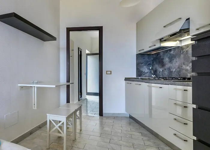 Apartmanhotel In Just 200 Mt From The 3*