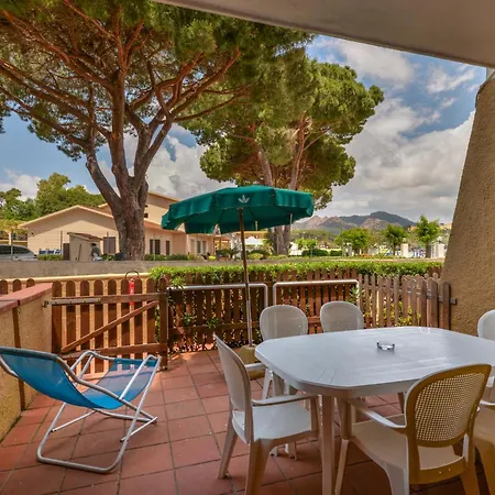 In Just 200 Mt From The Lejlighedshotel 3*